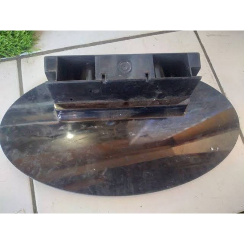 KAKI/STAND TV LCD SANYO 24K40