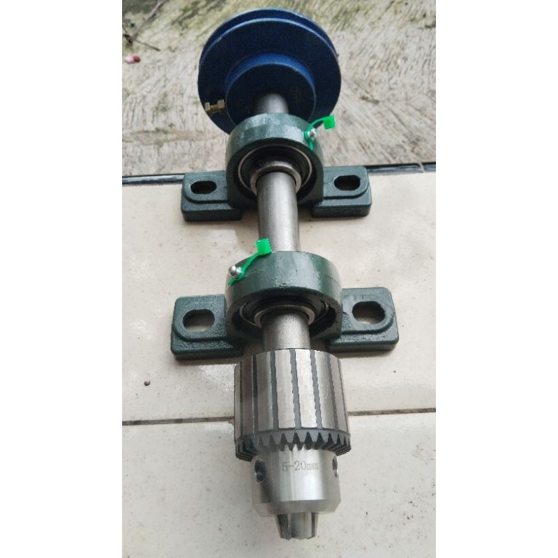 mesin bubut kayu hower bor