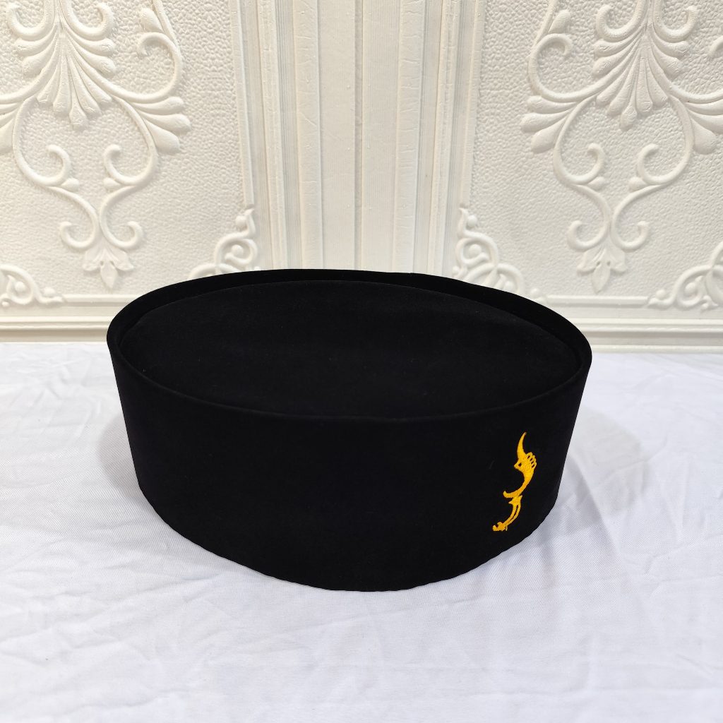 Peci Songkok Kopiah Hitam Polos Logo Kujang Bordir Emas Tinggi 9 Cm Bahan Beludru Murah Berkualitas