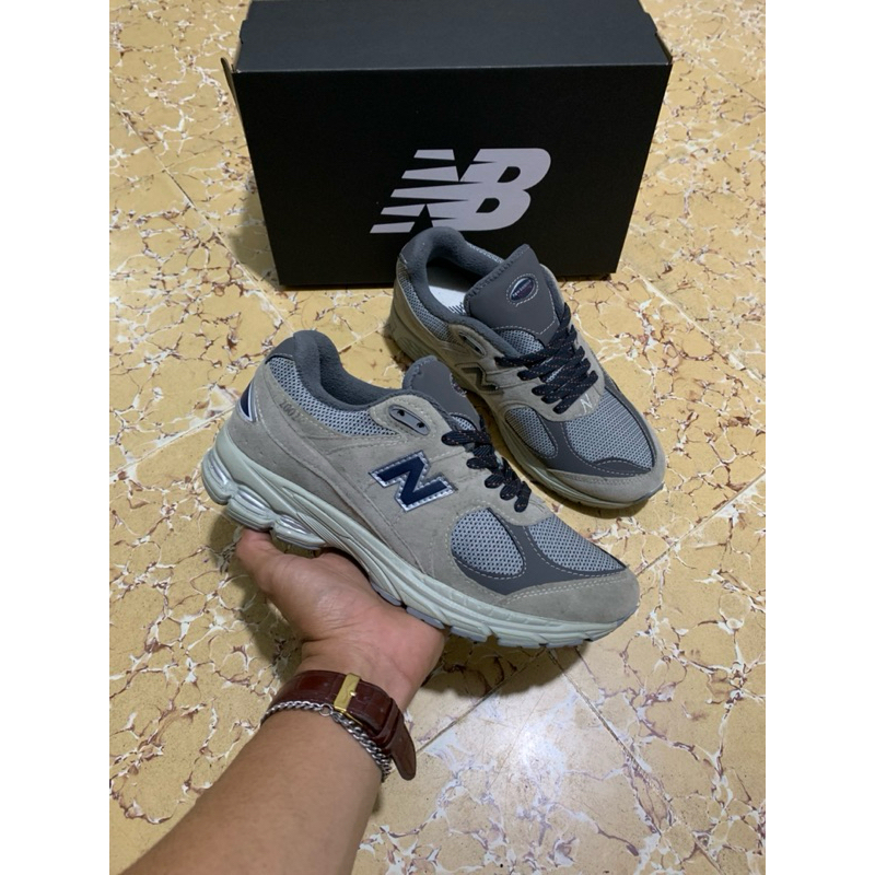 nb 2002r grey