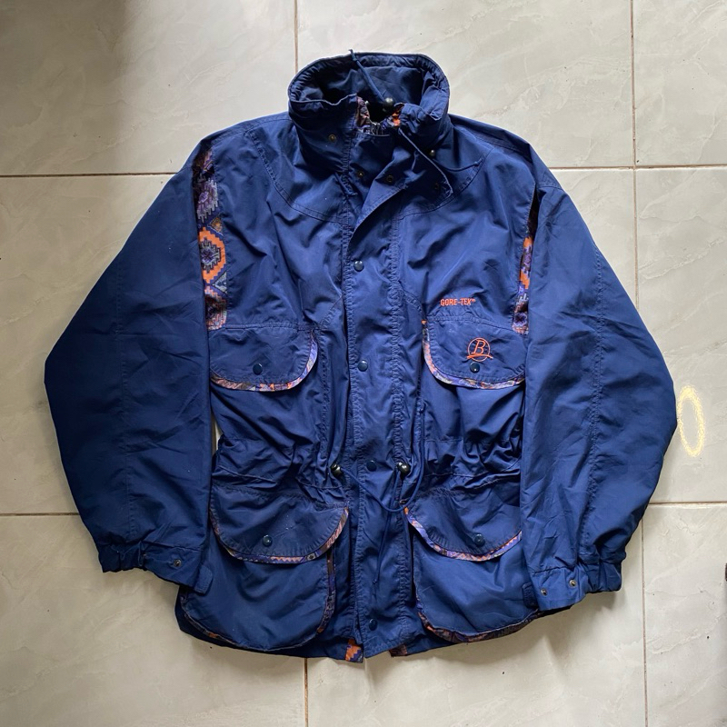 Jaket outdoor bahan goretex retro look semi parka