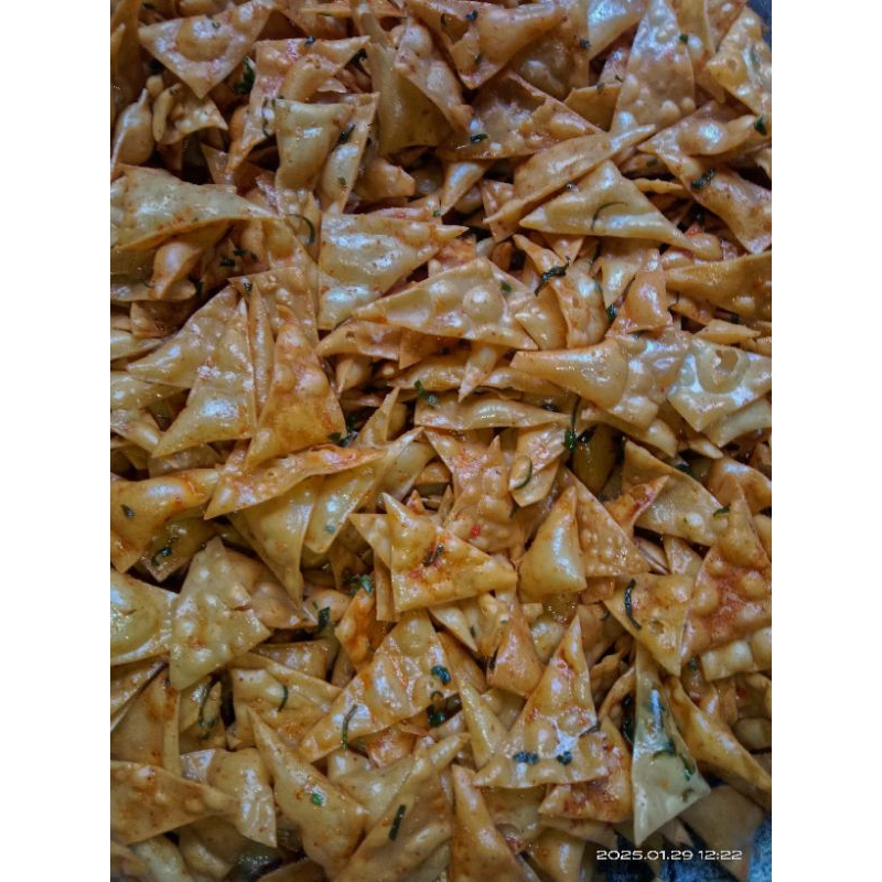 

keripik kulit pangsit daun jeruk 30gram