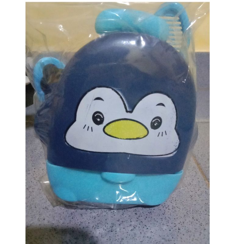 mainan anak pinguin