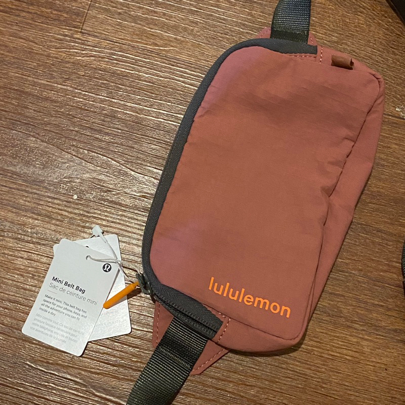 Lululemon Mini Belt Bag