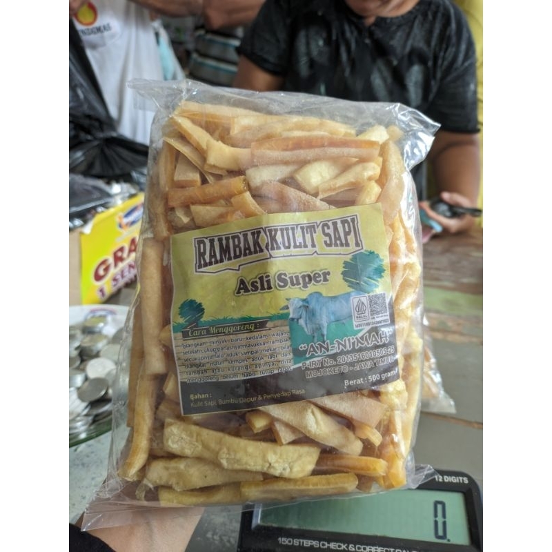 

Rambak kulit sapi stik