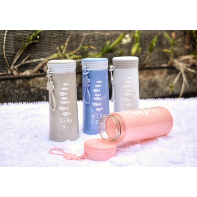 B ( B36 ) BOTOL SOUVENIR KACA MODEL OCEAN FISH KEMASAN DUS