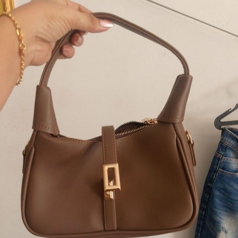 

Tas coklat baru