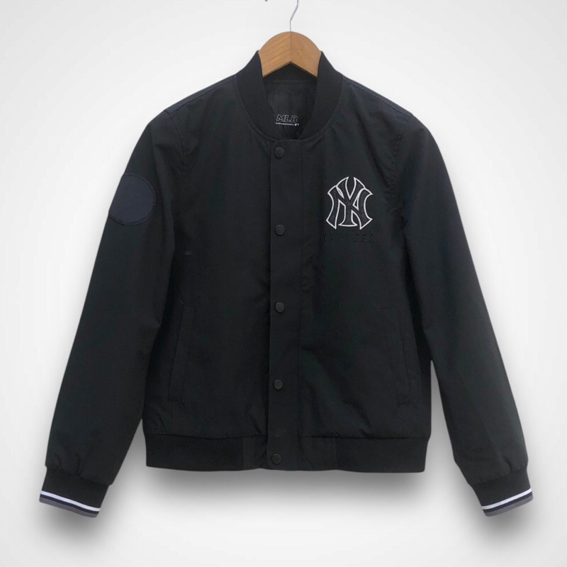 Jaket Yankees MLB Full Hitam Varsity Original Waterproof Water Repellent