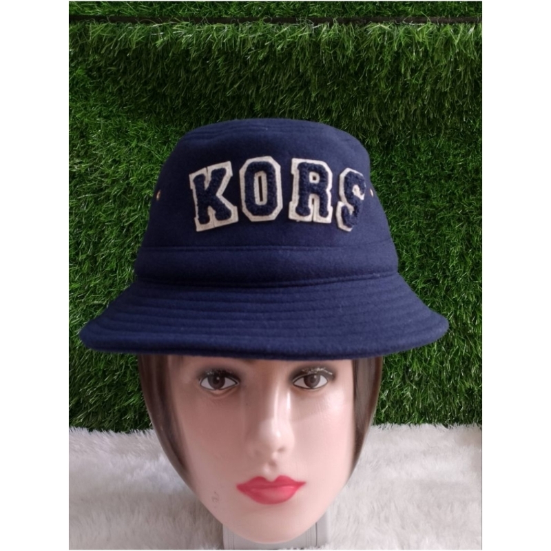 MK VARSITY BUCKET HAT
