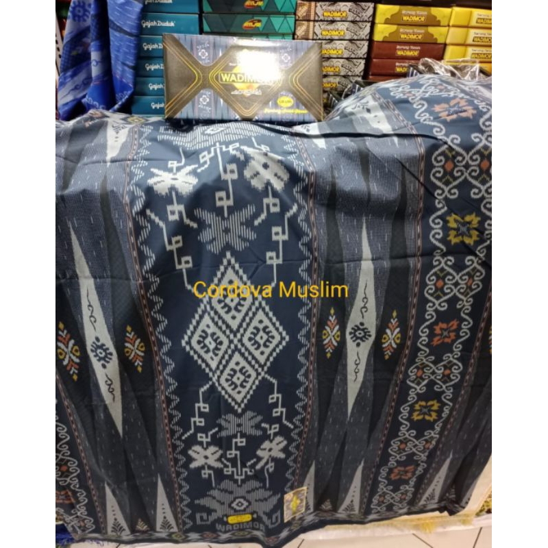 Sarung Wadimor Jentik Manis