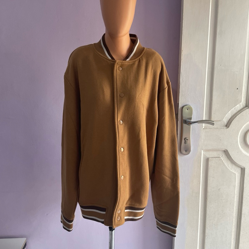 PL Tirajeans
