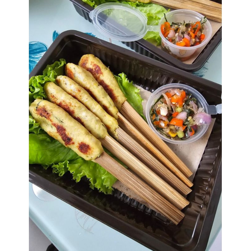 

Sate Lilit Daging Ayam Giling Khas Bali Frozen Food 5 Tusuk Per Pack