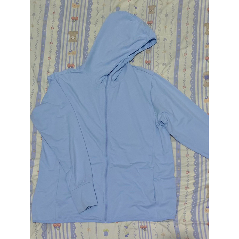 Preloved Jacket Uniqlo Airism XXL baby blue