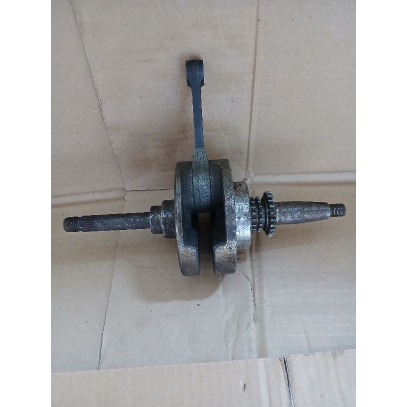 Kruk as truk as bandul stang seher crankshaft Vario 125 bahan stang seher oblak