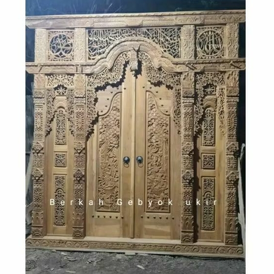 pintu gebyok jawa/pintu rumah modern motif ramayana ful kayu jati asli