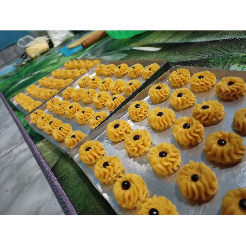 

kue kering rose semprit premium 600ml