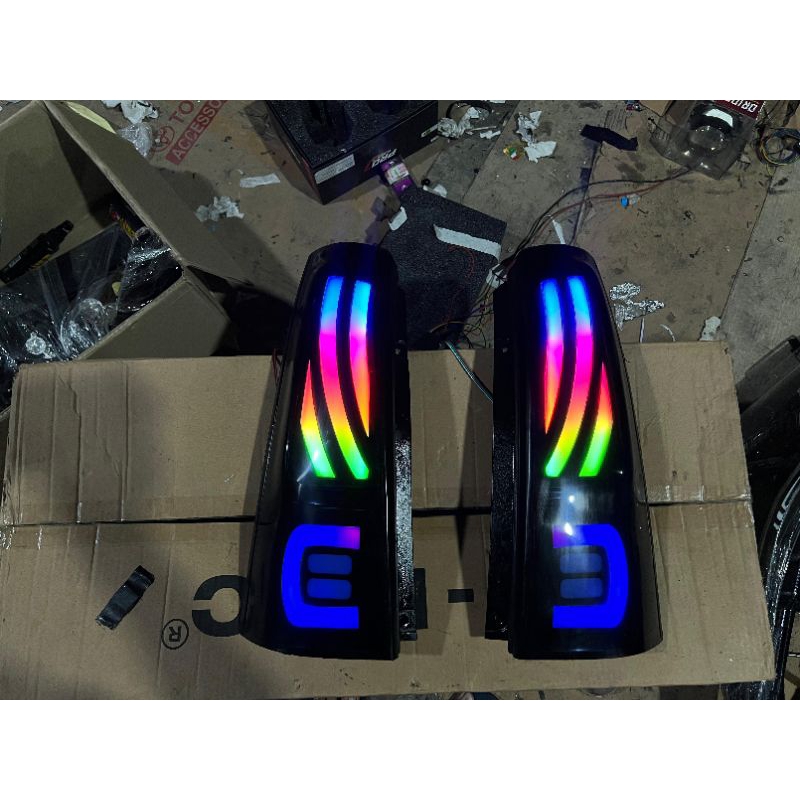 Stoplamp Avanza Lama Smoke RGB Padlepop MATRIX