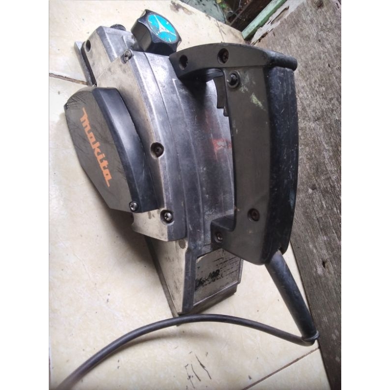 planer makita N1900B body metal