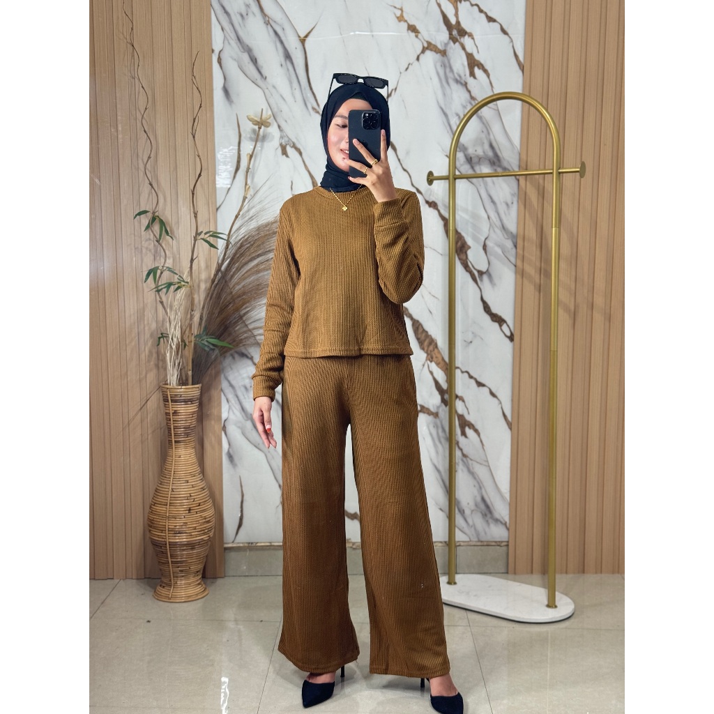 Oneset Waffle Knit Crop Lengan Panjang / Setelan Wanita Lengan Panjang / Daily Set