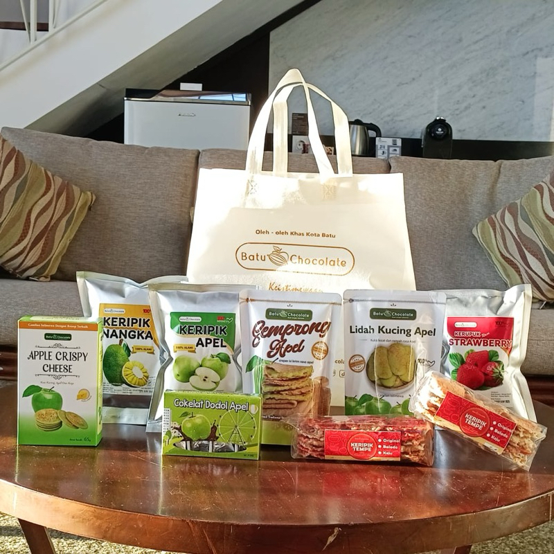 

Paket Oleh Oleh Seratus Ribu - Bonus Goodie Bag - Oleh Oleh Malang