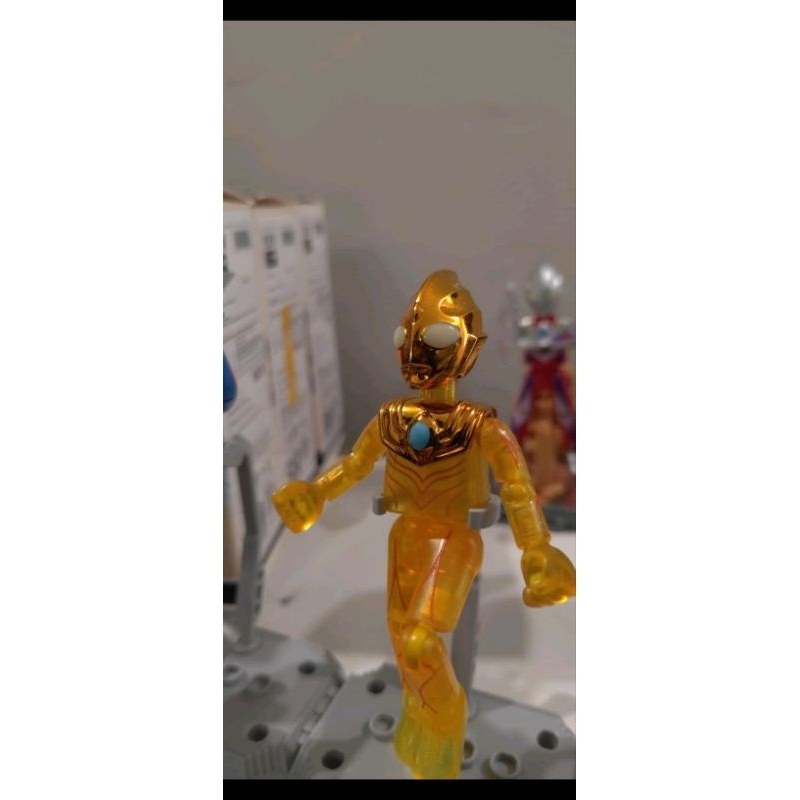 pesenan secret ultraman tiga