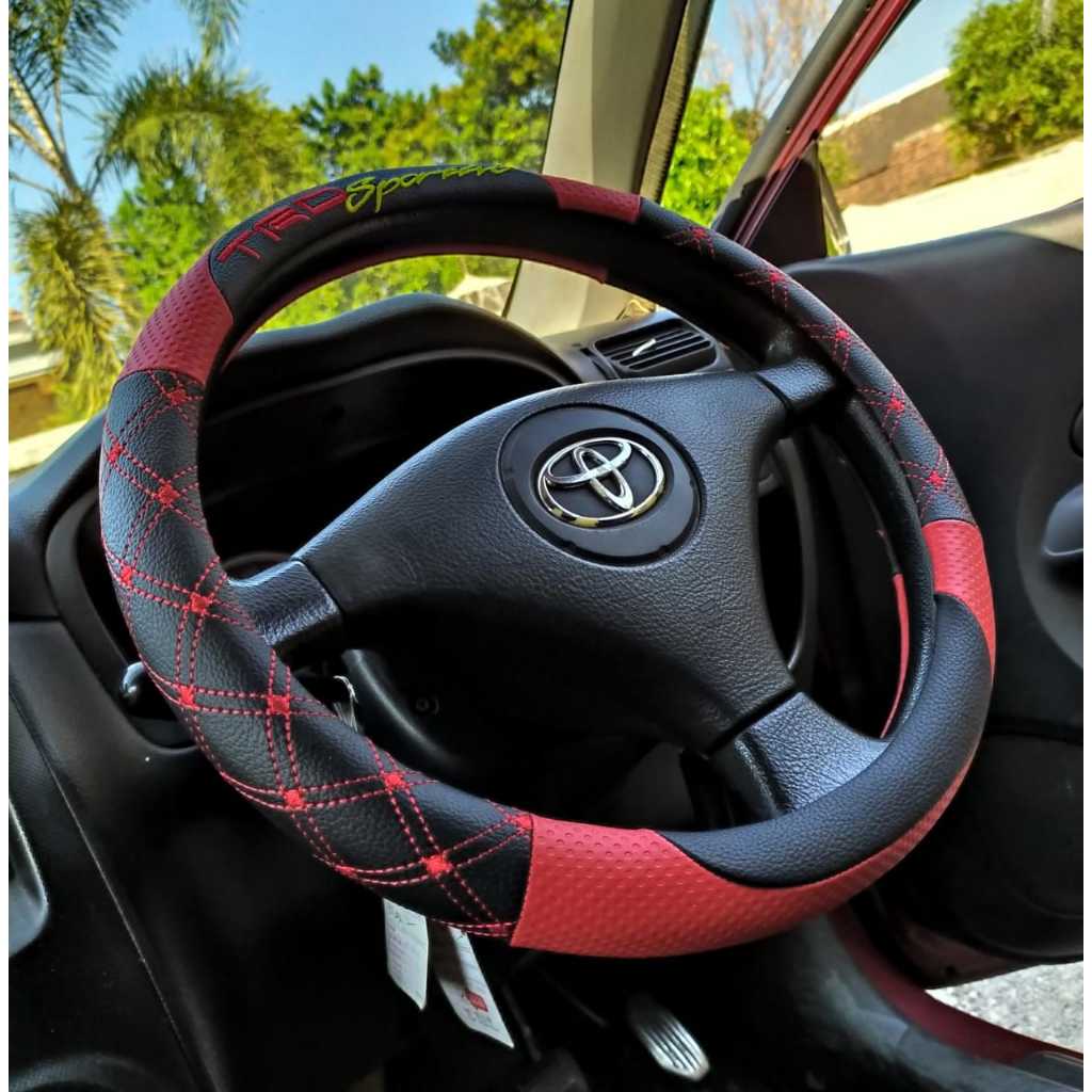 Cover stir sarung setir mobil Toyota Rush trd sportivo