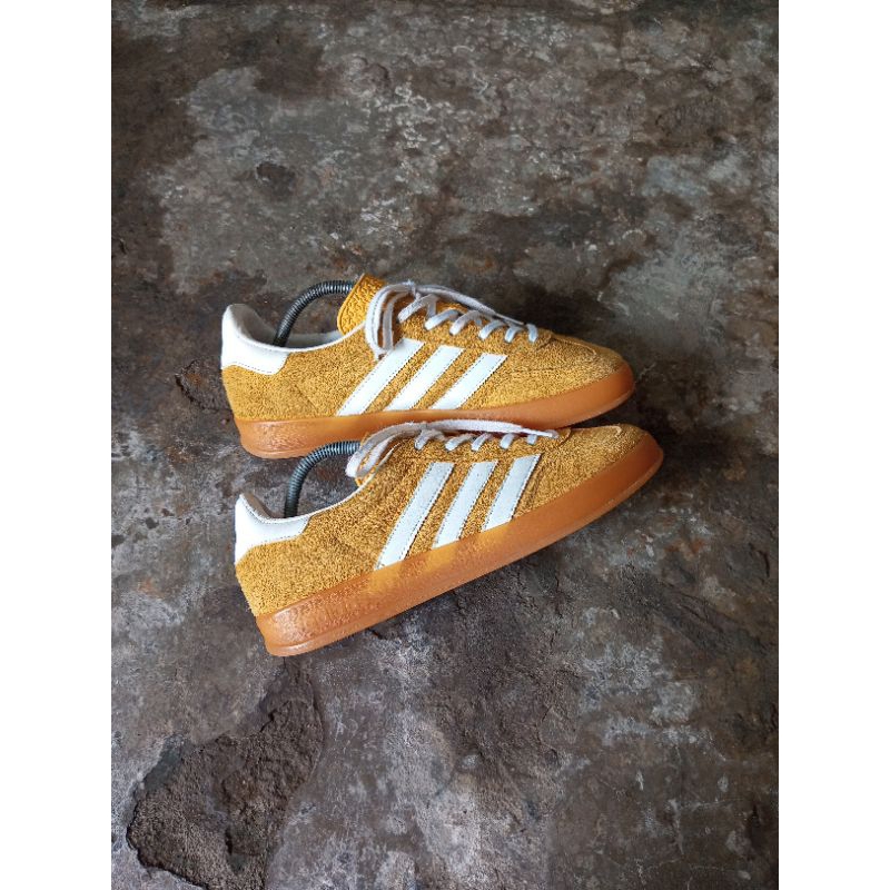 sepatu second Adidas Gazelle indoor FAKE sz 43