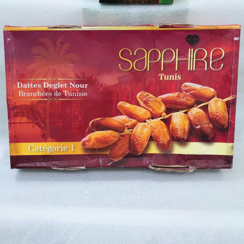 

Kurma Tunis tangkai Tunese Sapphire 5kg