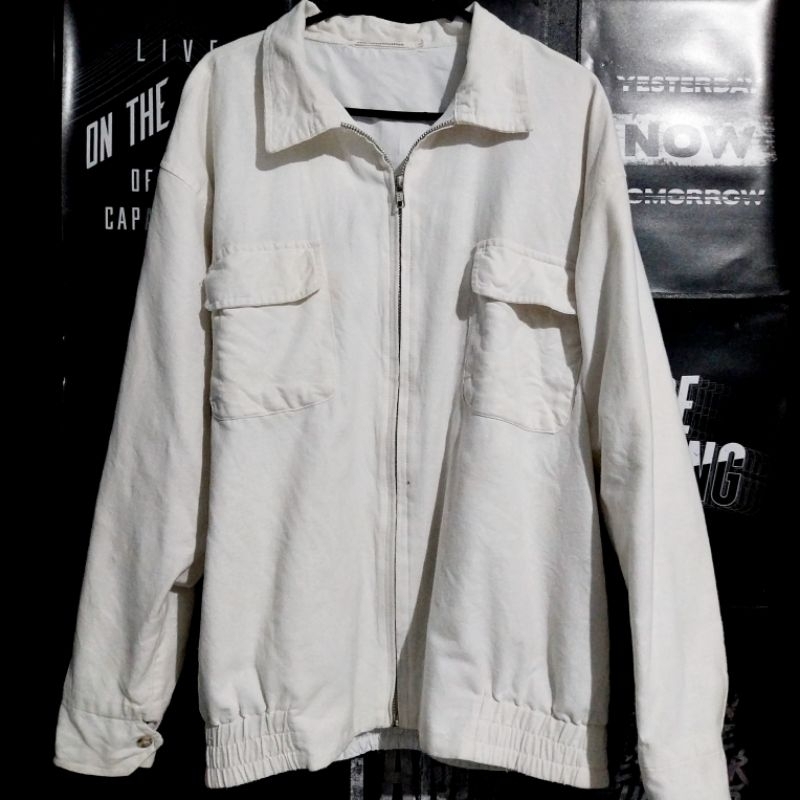 jaket hamata studio size m white