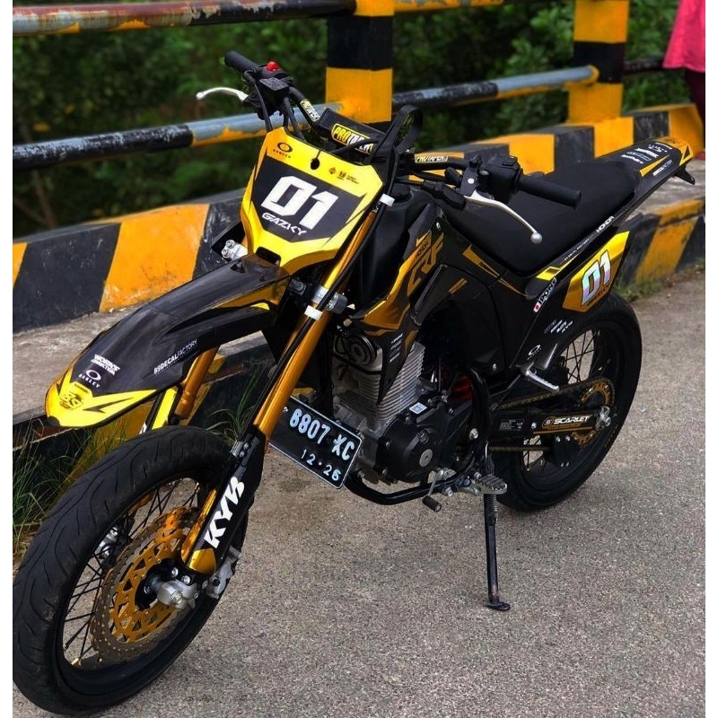Decal Sticker Motor CRF 150L Gold Kombinasi Hologram Terbaru Keren Bisa Reques