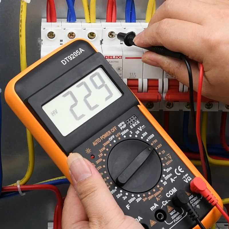 Multimeter Avometer DT9205A Multitester Digital Voltage Tester with Buzzer TERLENGKAP