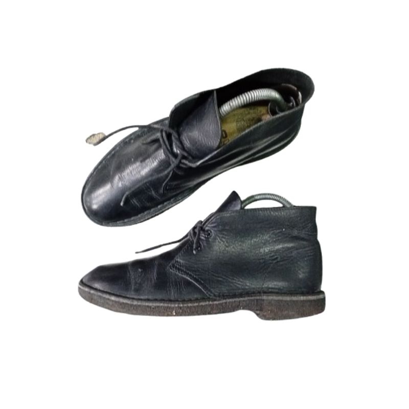 Sepatu / Shoes Clarks Dessert Boots Leather Black Men Women Preloved Original Kulit