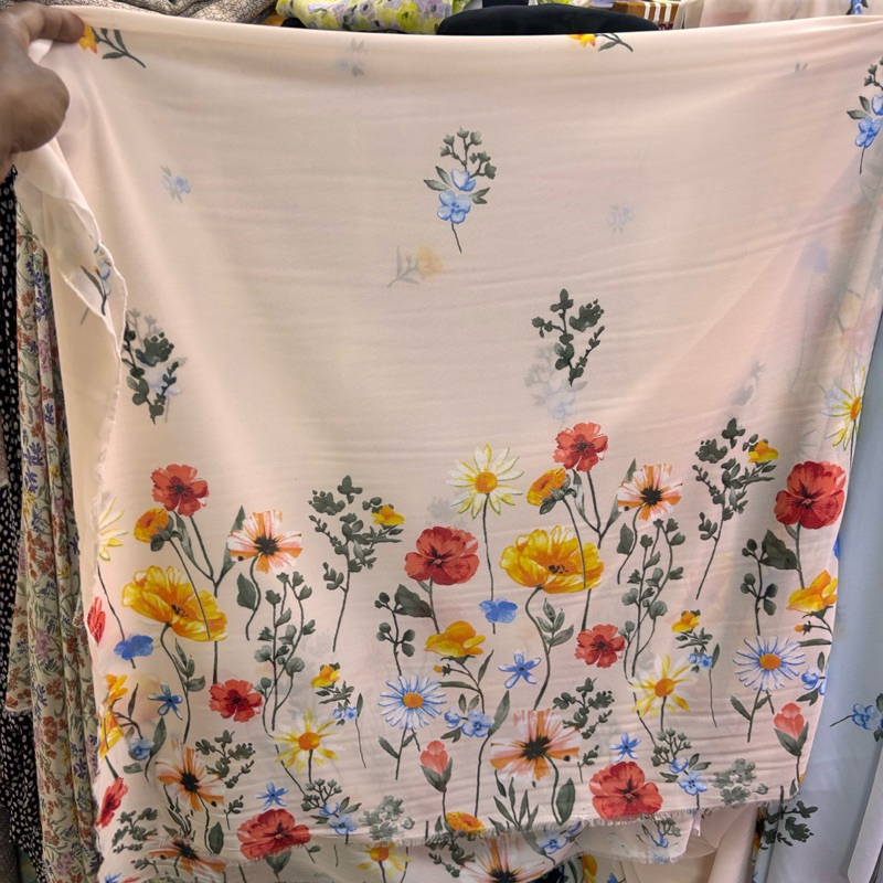 kain ceruty motif // kain ceruty impor // kain motif salur / ceruty motif abstrak  // lq