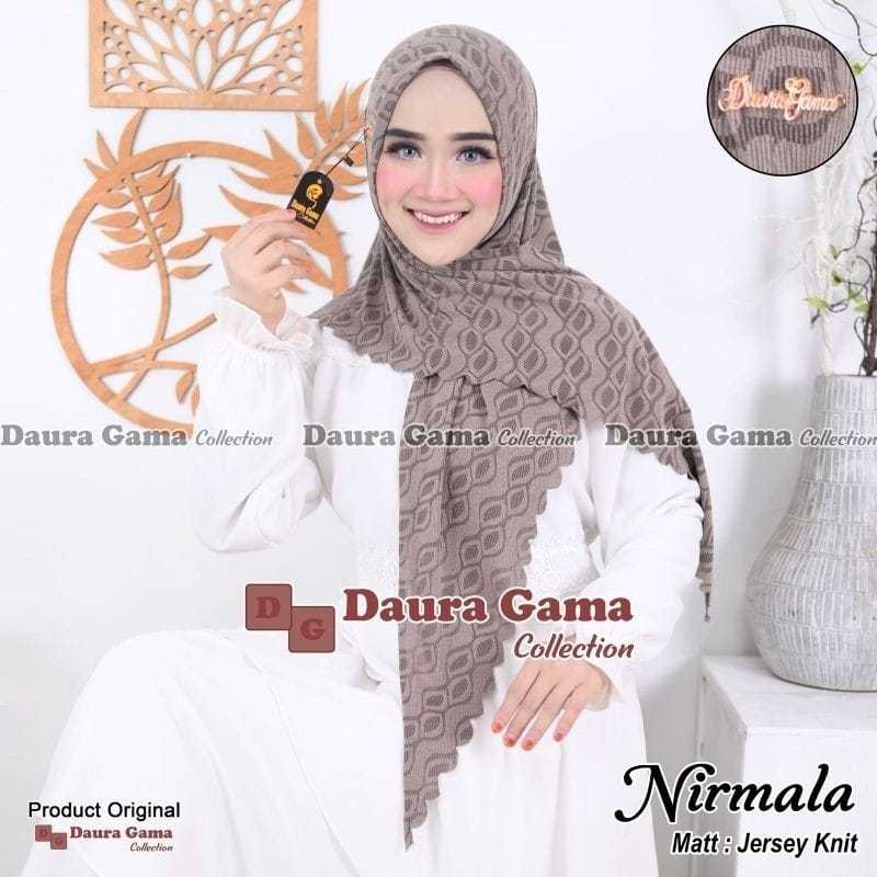 [DAURAGAMA] Hijab Instan Nirmala Knit..Hijab Instan Segitiga.Hijab Motif