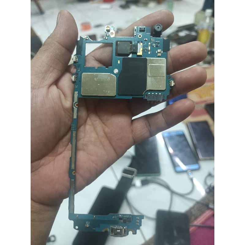 Mesin Normal Samsung J4