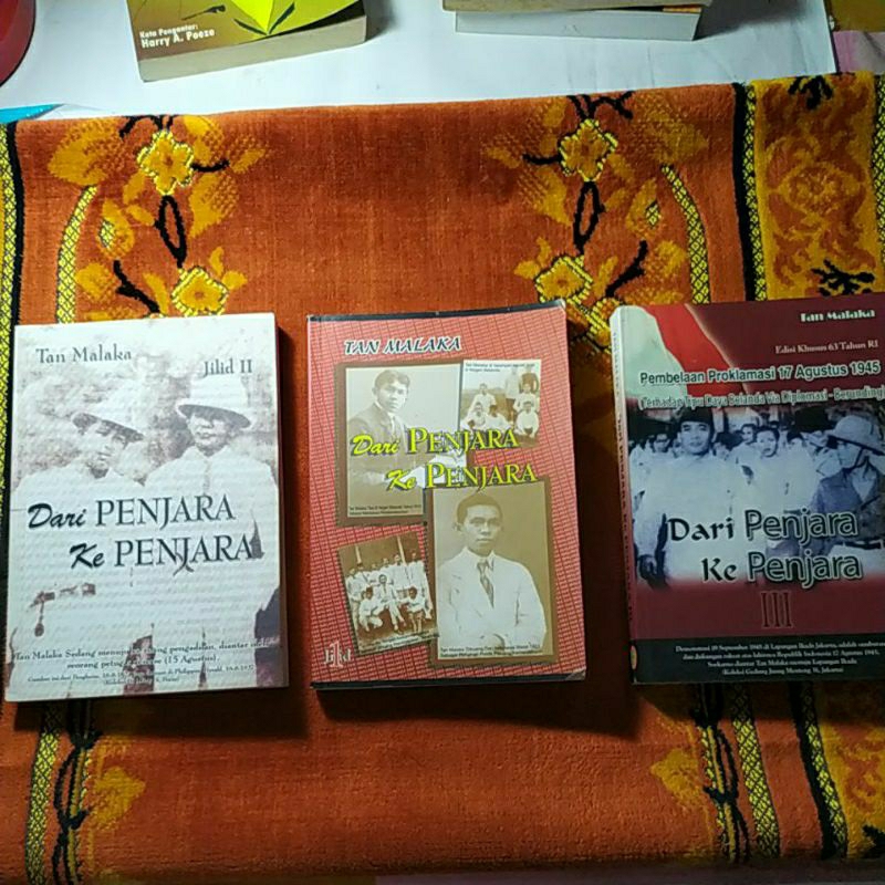 Tan Malaka: Dari Penjara ke Penjara I, Dari Penjara ke Penjjara II, Dari Penjara ke Penjara III