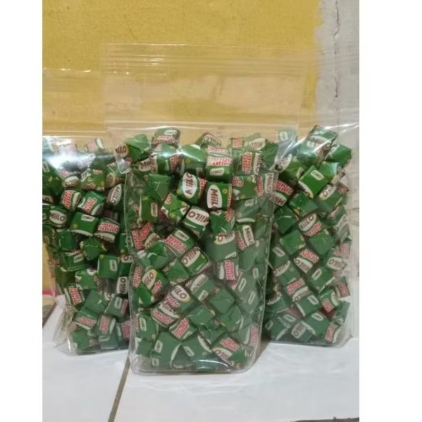 

QH permen comelo candy cube isi 200 pcs termurah , terviral dan terlaris