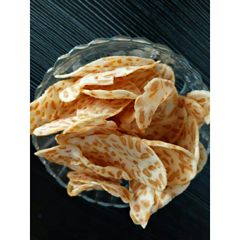 

KRIPIK TEMPE SAGU Kemasan 500 gram