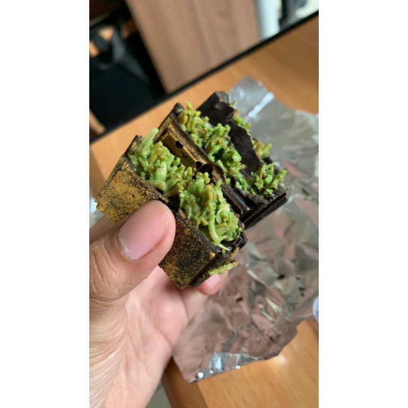 

Coklat Dubai Kunafa Pistachio kemasan 75 gram