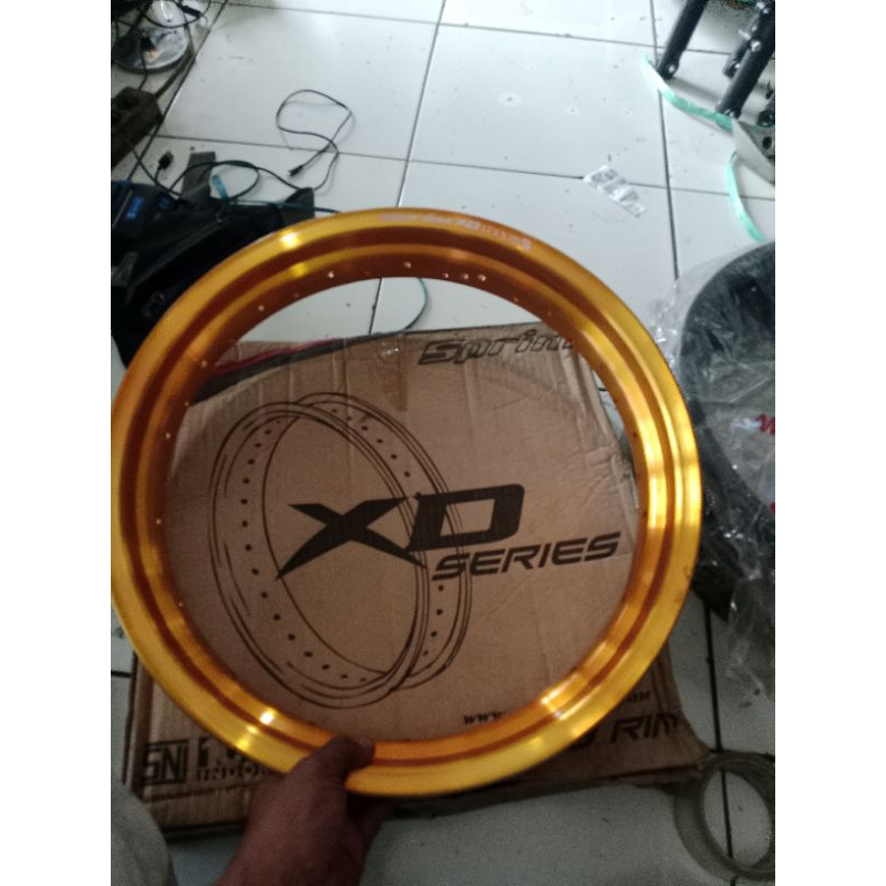 velg lebar 17-300  rossi gold velg lebar gold velg motor lebar rossi ring 17/300 gold