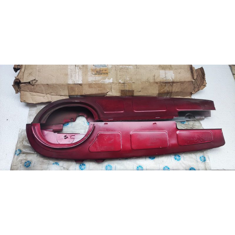 Tutup rantai original Yamaha RX100