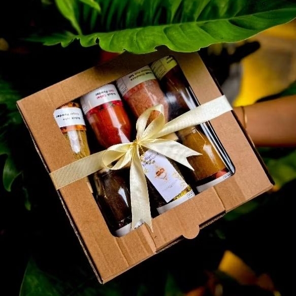

HAMPERS MURAH/HAMPERS UNIK/HAMPERS BUMBU DAPUR MURAH/KADO MURAH/KADO UNIK/KADO BUMBU DAPUR LENGKAP MURAH/HAMPERS IDUL FITRI/HAMPERS NATAL/HAMPERS IMLEK/HAMPERS ULTAH/HAMPERS GRADUATION/HAMPERS WEDDING