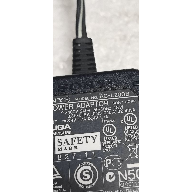 SONNY AC-L200B Adaptor / Charger kamera SONY original bawa