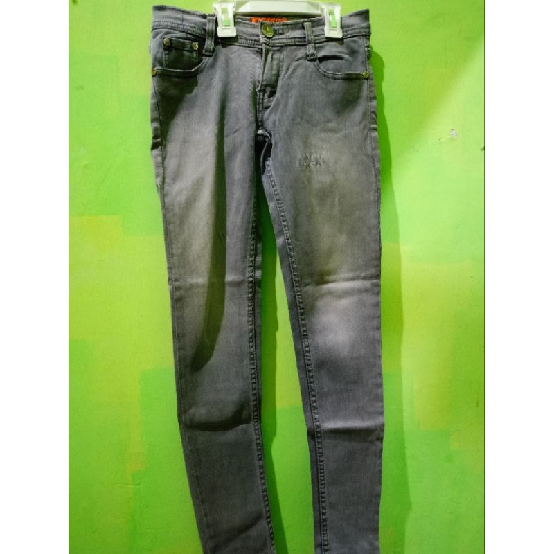 PRELOVE CELANA JEANS WANITA INCOME