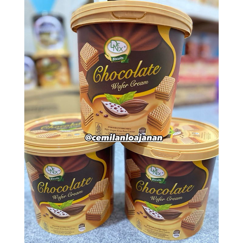 

chocolate wafer cream