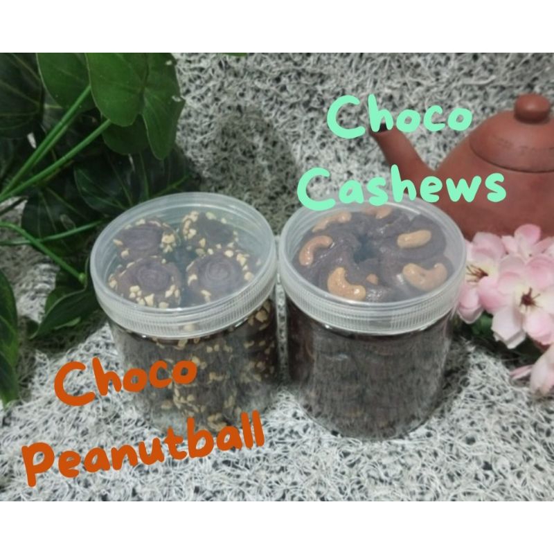 

Choco peanut ball/ coklat kacang