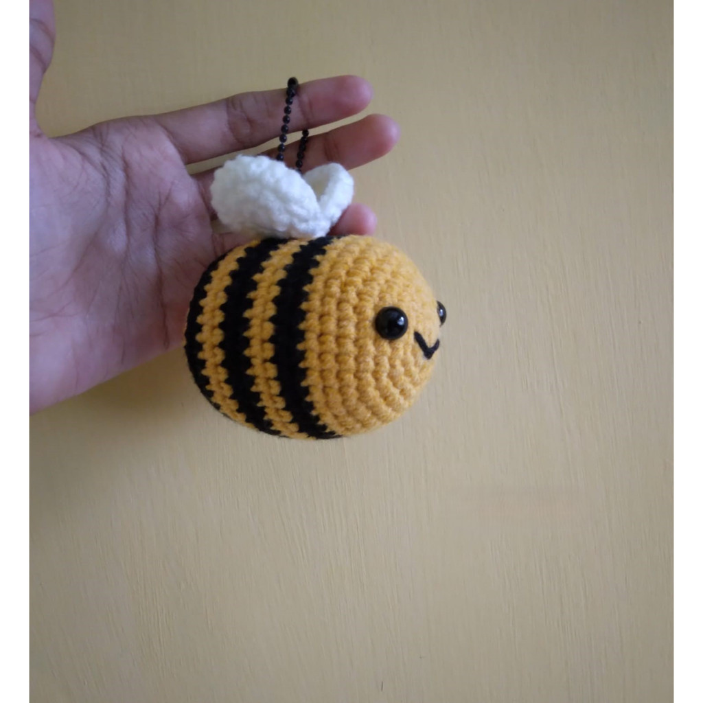 KEYCHAIN LEBAH AMIGURUMI (RAJUTAN LEBAH)