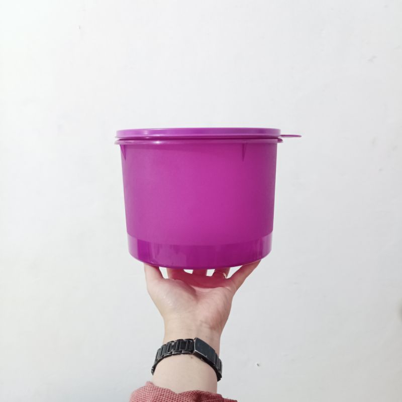 Texture Canister Tupperware