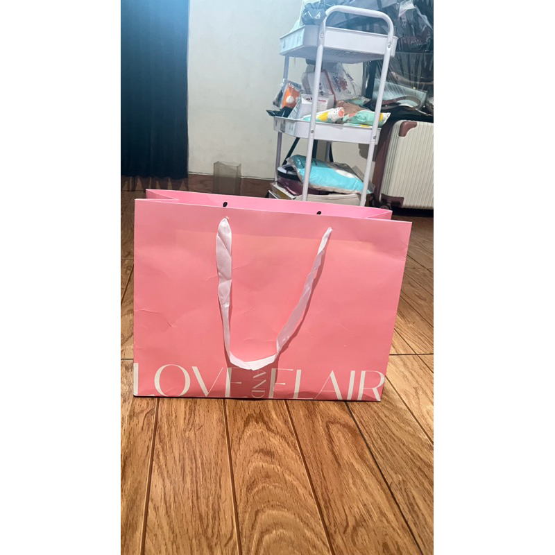

Paperbag love and flair original