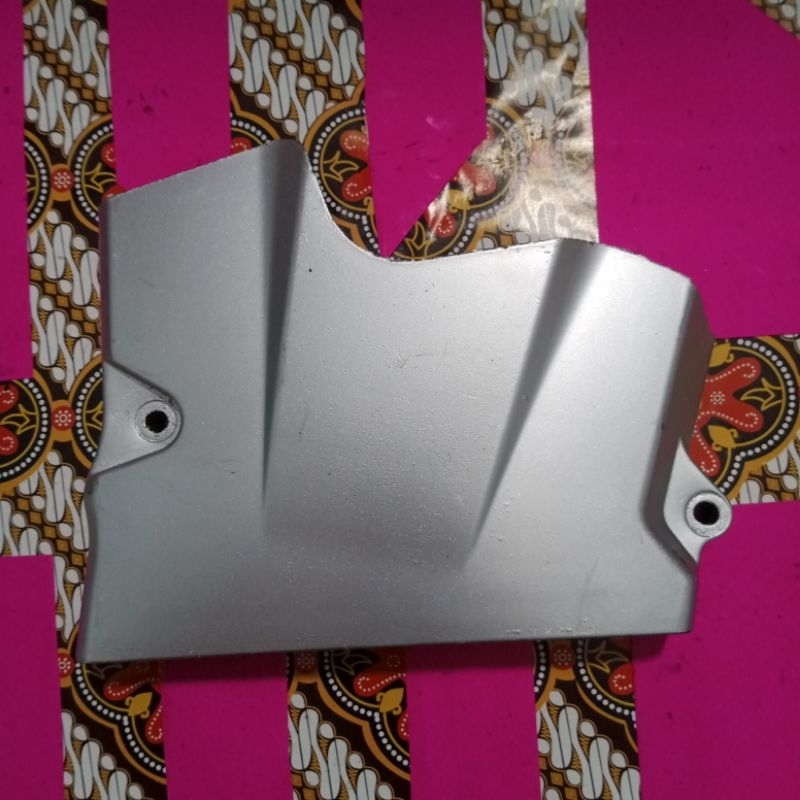 tutup gear gir depan Suzuki smash. smash new, smash old, smash Titan. original